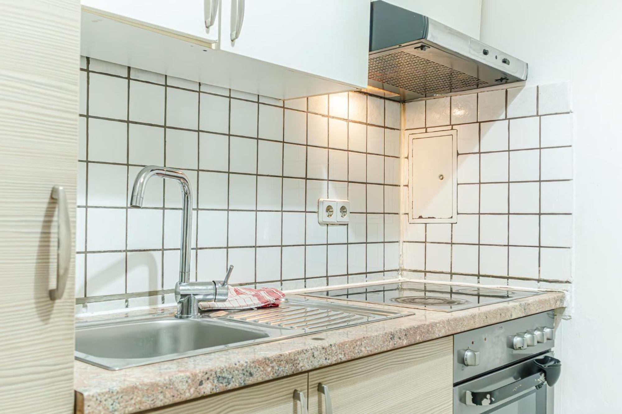 Amazing 2Br City Stay, Wiener Stadthalle Exterior photo
